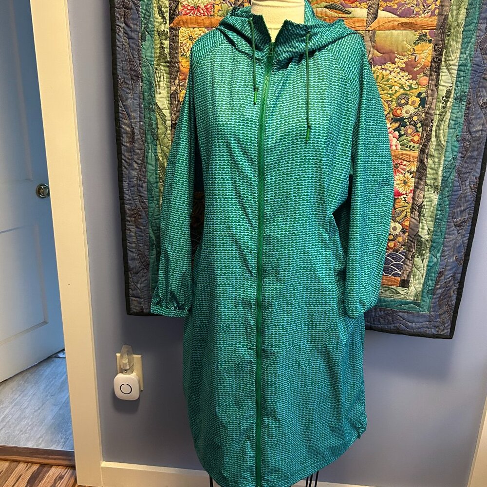 MARIMEKKO UNIQLO  Long Lightweight Windbreaker